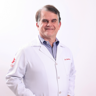 Dr. Cl�udio Galv�o de Castro Junior