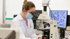 Hematologista tamb�m � cientista: ci�ncia e cuidado no Hemacore